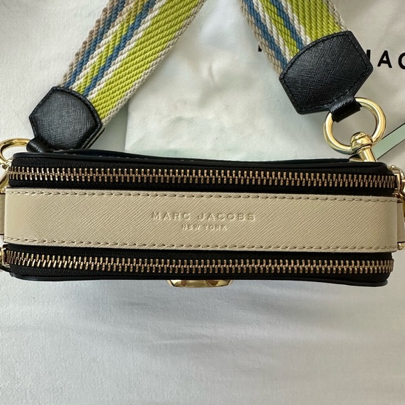 Marc Jacob’s Snapshot Camera Crossbody Bag | Color Block Edition - Picture 3 of 6